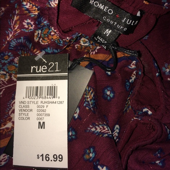 Off the shoulder top - Picture 2 of 2